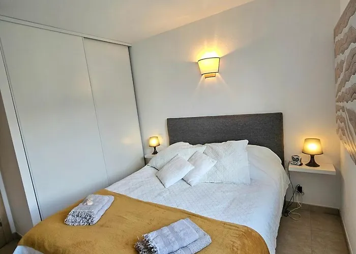 Bel Erbalunga- A Deux Pas De La Brando